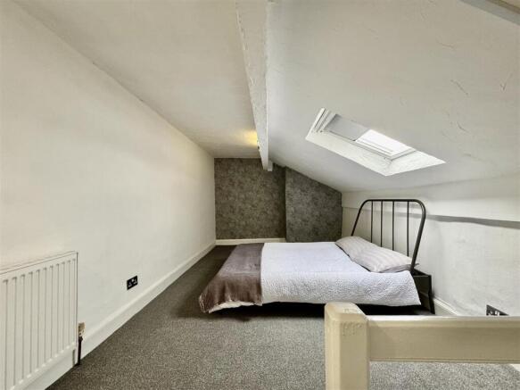 2 bed Terraced for sale Image 4