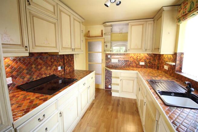 Fitted Kitchen