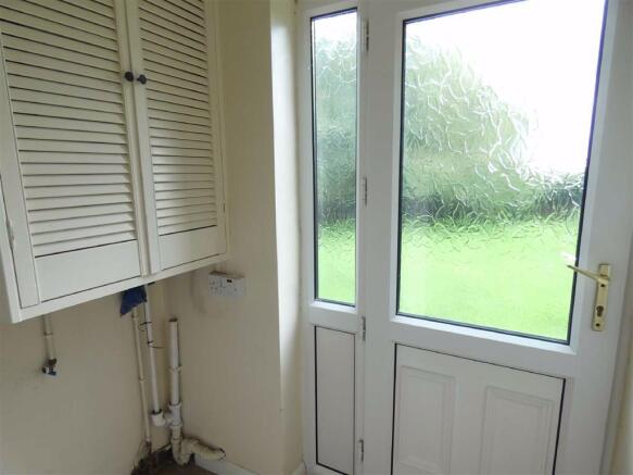 REAR HALL/UTILITY AREA