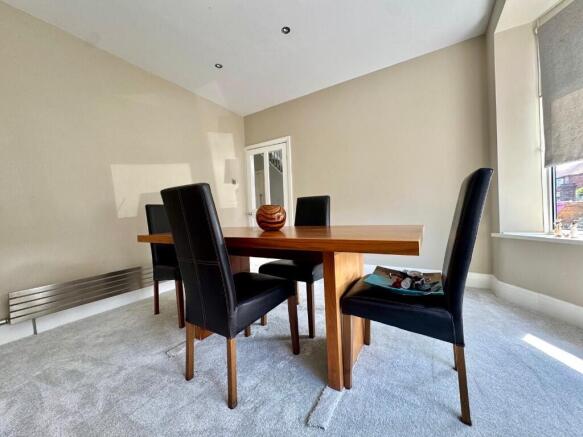 3 bed Semi-Detached for sale Image 5