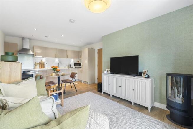 2 bed Apartment for sale Image 9