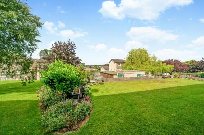 3 bed Terraced for sale Image 3