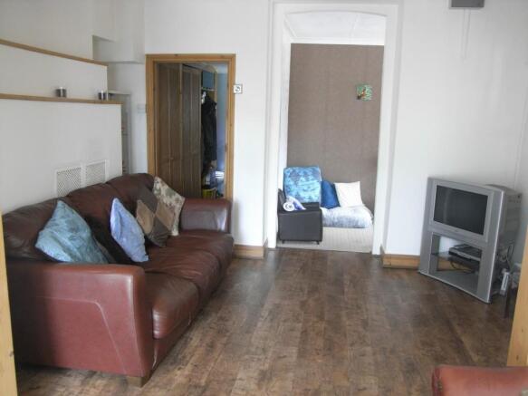 SITTING ROOM