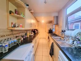 27, Chandos Street, Leicester LE2 1BL