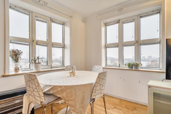 1407573-16-6984b1...