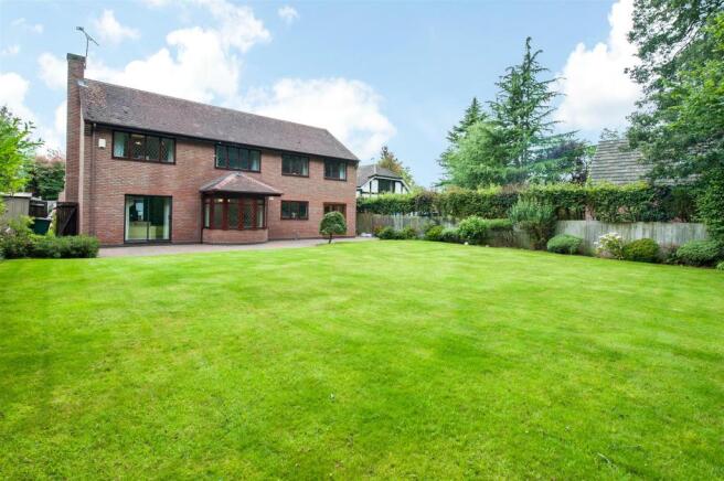 22 Poppyfield Court-