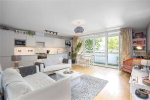 Flat 1, 1a, St Rule Street, London SW8 3EH
