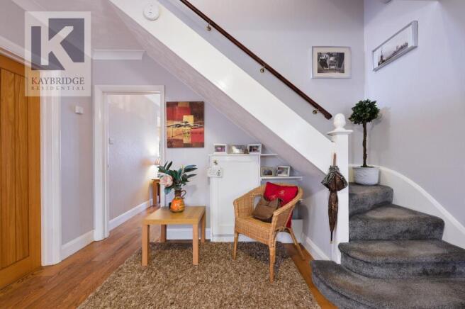 Elmcroft Drive, Chessington - KT9 1DY