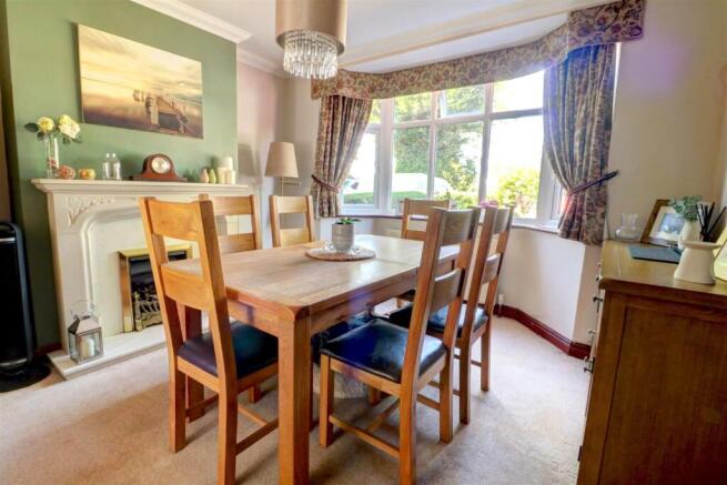 Dining Room.jpg