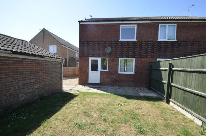 Faulkeners Way, Trimley St. Mary, Felixstowe photo 4