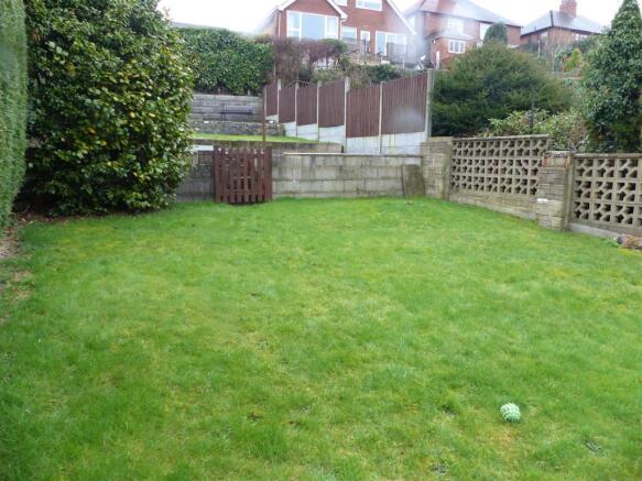 REAR GARDEN 1.JPG