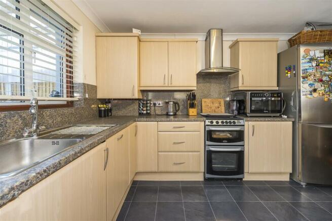 32   Dunton Road -014.jpg