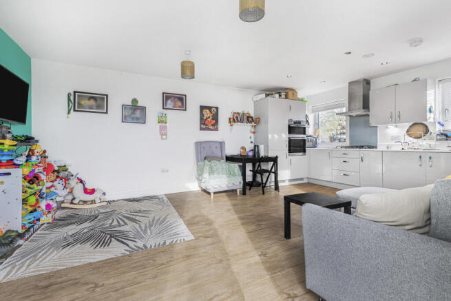 Kitchen/Lounge