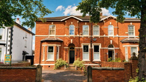Albert Road, Southport, PR9