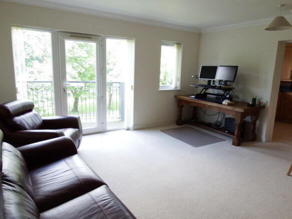 Photo 4