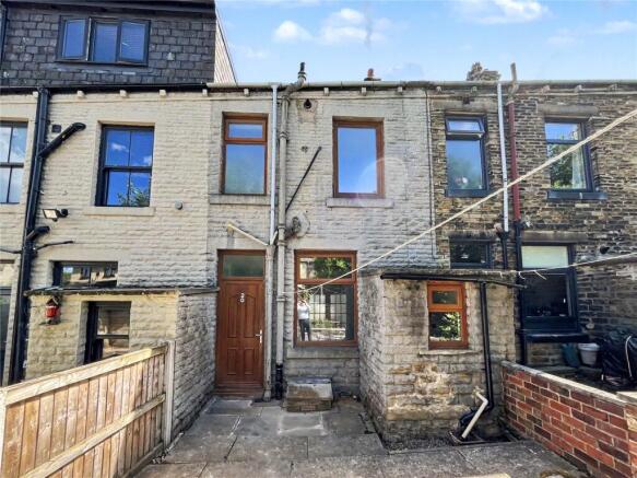 2 bed Terraced to rent Image 12