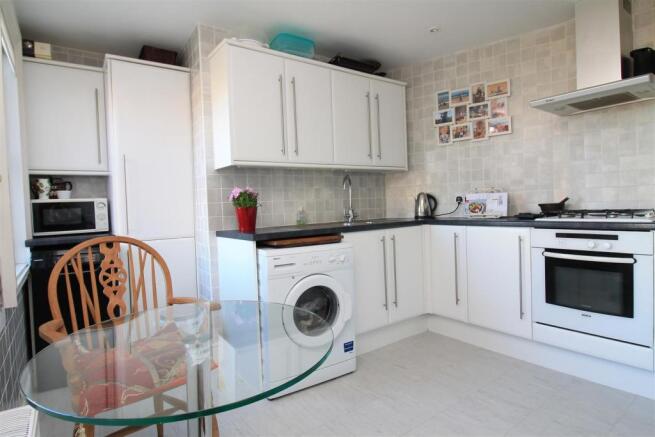 Kitchen / Breakfast Room