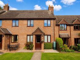 4, Nightingale Mews, Leyton Road, Harpenden AL5 2JB