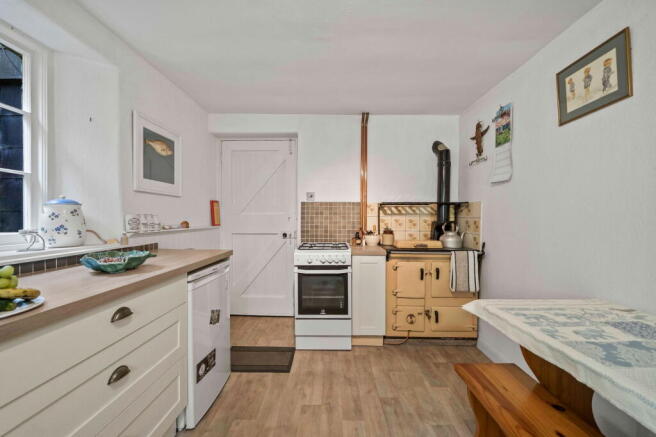 East Allington photo 4