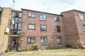15, Russet Grove, Norwich NR4 7NQ