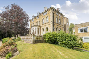 8, Glen Chess, Loudwater Lane, Rickmansworth WD3 4HQ