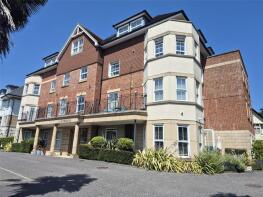 9, 8 Sandridge, Durley Chine Road, Bournemouth BH2 5JU