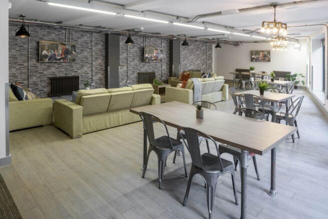 1 bed Flat Share to rent Image 8