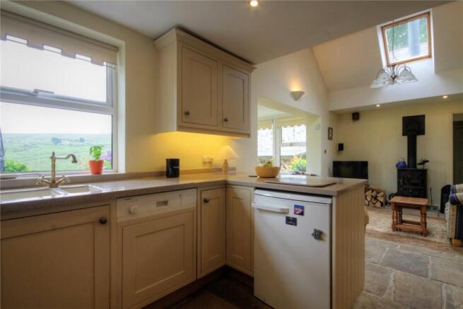 Kitchen Pic 2