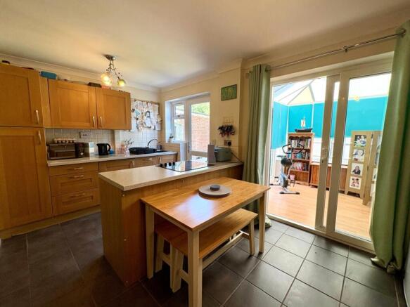 kitchen diner 1