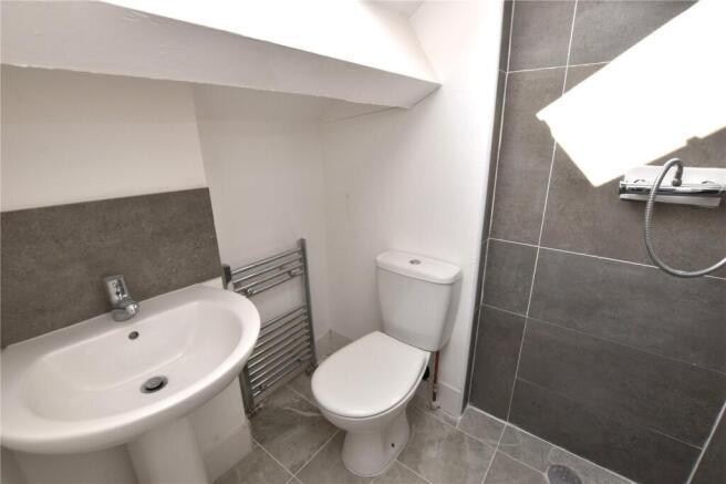 4 bed Terraced for sale Image 11