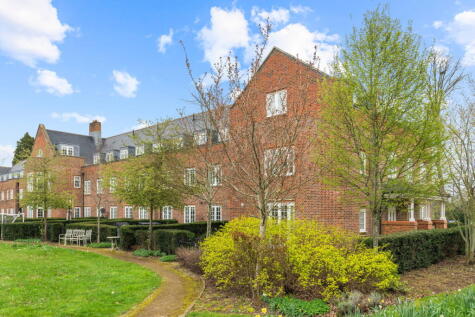 Pegrum Drive, London Colney, St. Albans, AL2 1FB