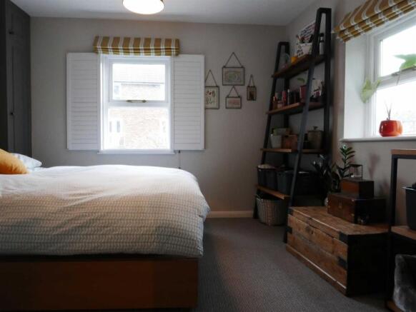 Photo 11