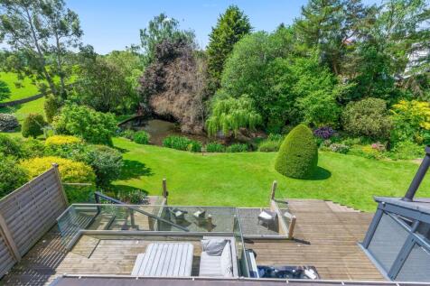 Littlebeck Drive, Bingley