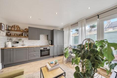 Bridges Road Mews, Wimbledon, London, SW19