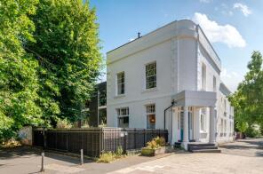 2, The Angell, Larkhall Lane, London SW4 6RQ