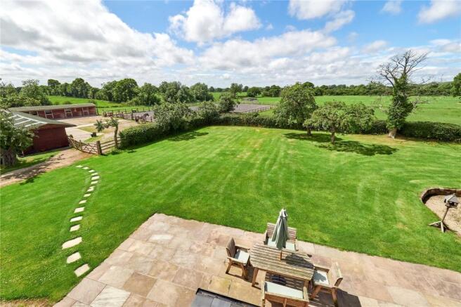Garden & View