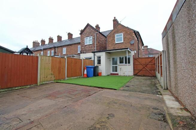 Rear Garden..jpg