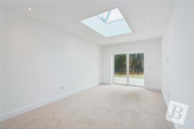 Ilgars Road, Wickford, Essex, SS11 photo 4