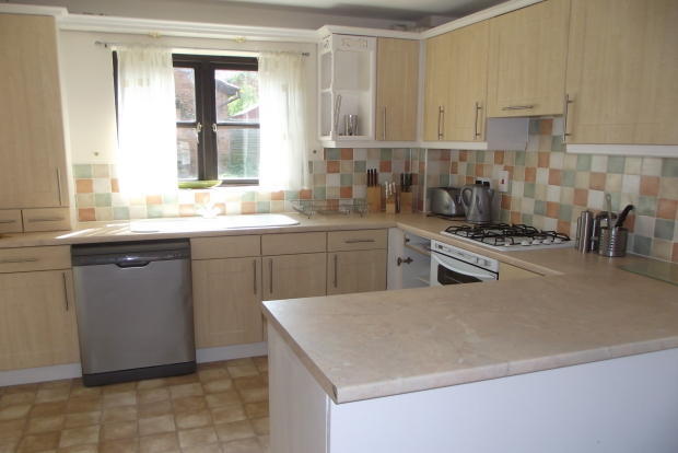 Fitted kitchen