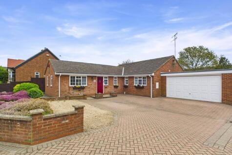 Bletchley Road, Newton Longville, MK17