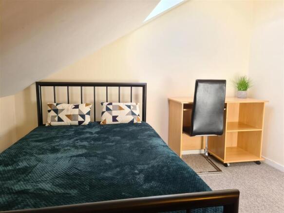 Fl 17 room 4 A.jpg