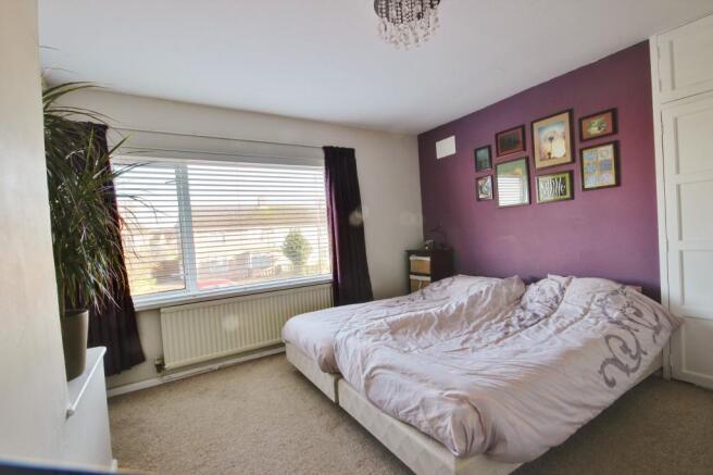 Bedroom 1 (Double)