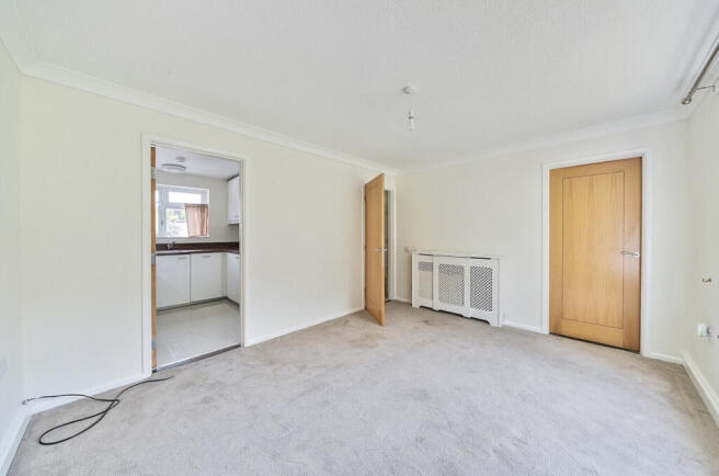 1312000-7-684ff44...