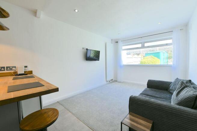 Open plan kitchen/living room