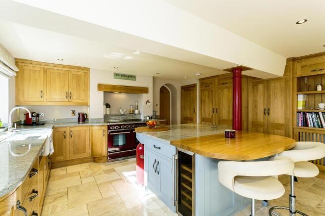 BREAKFAST KITCHEN