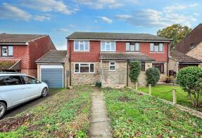 51, Kings Way, Burgess Hill RH15 0TP