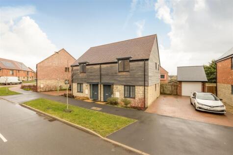 Beckett Drive, Radley, Abingdon