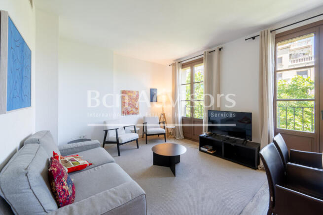 impresionante-atico-duplex-con-3-terrazas-en-sa...