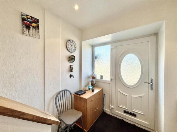 3 bed Semi-Detached for sale Image 5