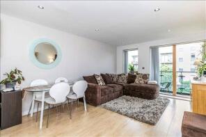Flat 18, 3 Lawrie House, Durnsford Road, Wimbledon Park, London SW19 8FP
